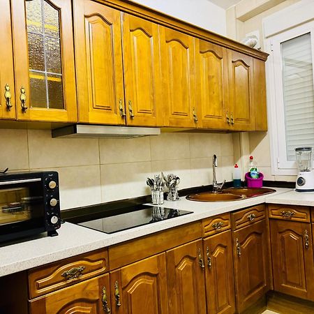 Pisos Familiares Barajas Apartment Madrid Ngoại thất bức ảnh