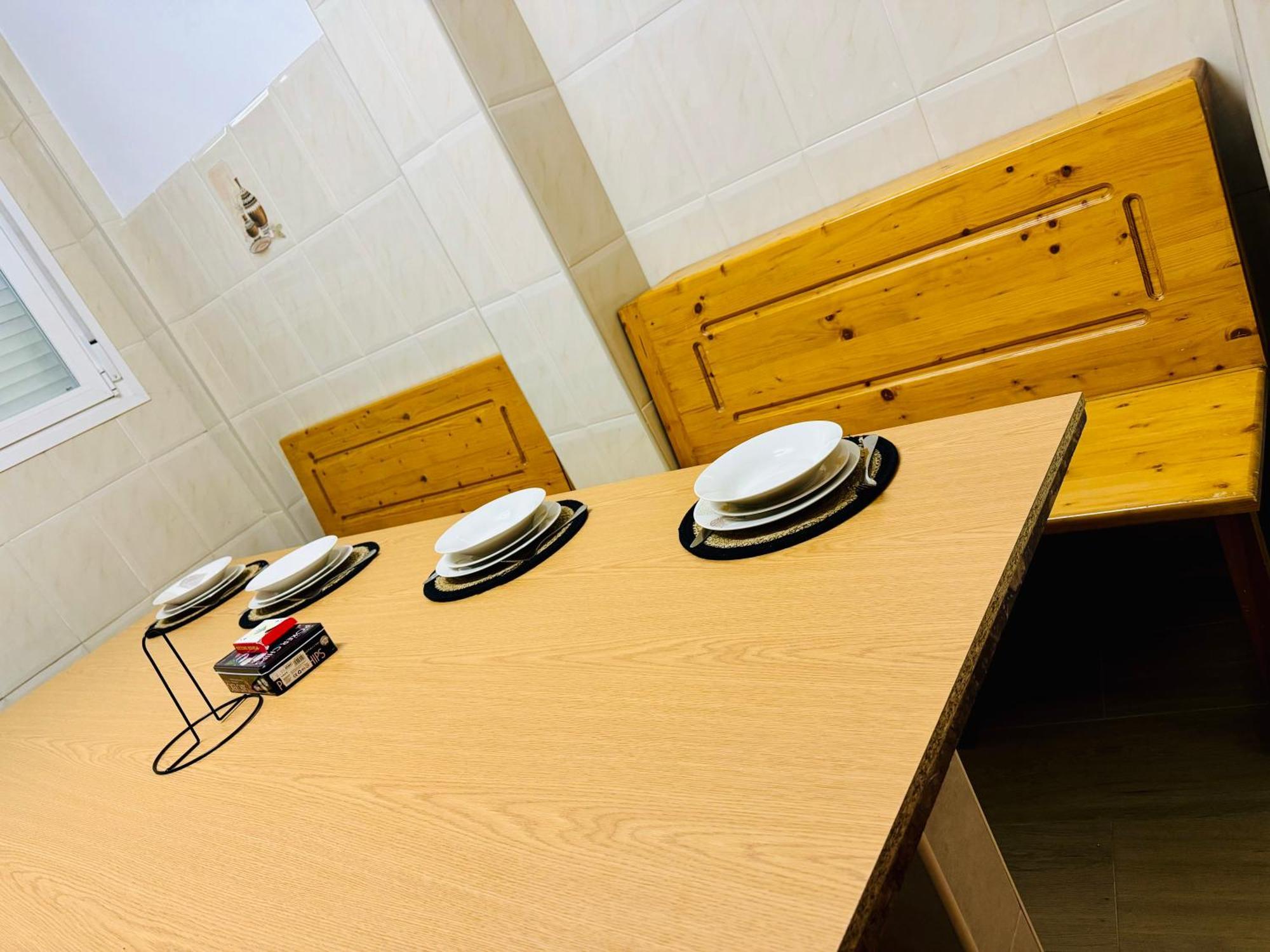 Pisos Familiares Barajas Apartment Madrid Ngoại thất bức ảnh